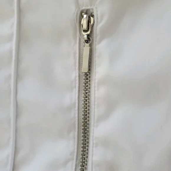 Laura Ashley Regatta Jacket Embellished White Full Zip Womens Sz. Med. MSRP $114 - Picture 15 of 16